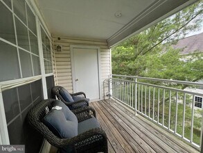 5135 Wagon Shed Cir in Owings Mills, MD - Building Photo - Building Photo