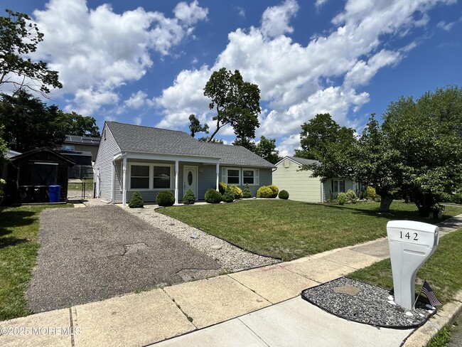 property at 142 Village Dr