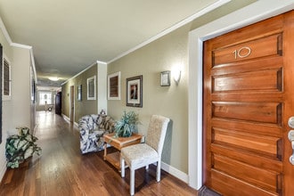 The Bryan Apartments in Dallas, TX - Building Photo - Building Photo