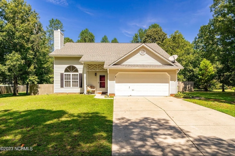 106 7 Seas Dr in Havelock, NC - Building Photo