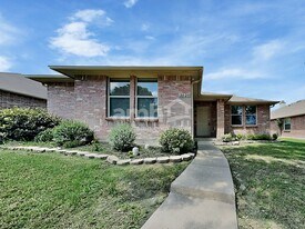 3028 Misty Ridge Ln in Rockwall, TX - Building Photo