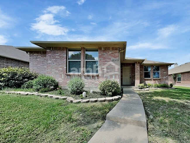 3028 Misty Ridge Ln