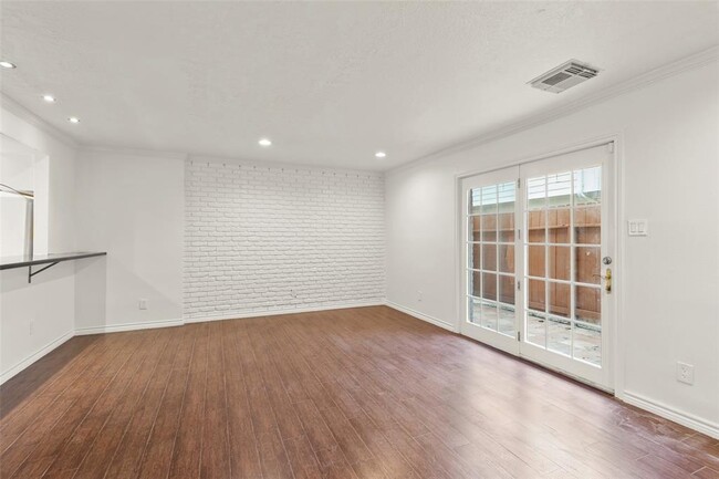 2229 Mimosa Dr in Houston, TX - Building Photo - Building Photo