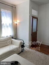 866 N Lawrence St in Philadelphia, PA - Building Photo - Building Photo
