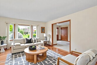 9 Adams St in Morganville, NJ - Building Photo - Building Photo