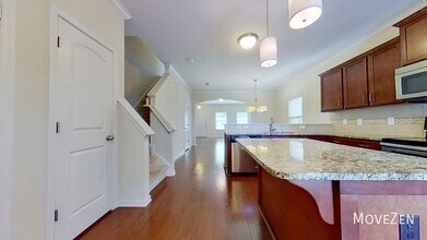 2480 Autumn Mist Dr in Winston-Salem, NC - Building Photo - Building Photo