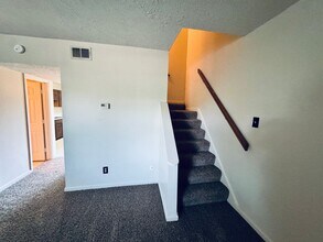 215 Fountain Dr in Lynchburg, VA - Building Photo - Building Photo