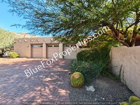 5661 E Shadow View Ct in Tucson, AZ - Building Photo
