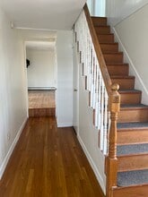 110 Bayview Ave in Northport, NY - Foto de edificio - Building Photo