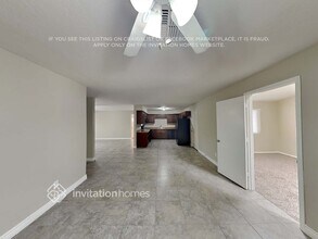 3807 N 84th Ln in Phoenix, AZ - Building Photo - Building Photo