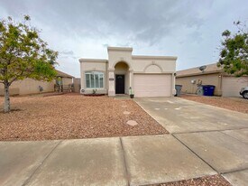 13336 Jonathan Elias Ct in El Paso, TX - Building Photo
