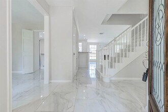18310 Widcombe Dr in Houston, TX - Building Photo - Building Photo