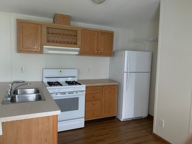 313 Boston Dr in Schenectady, NY - Building Photo - Building Photo