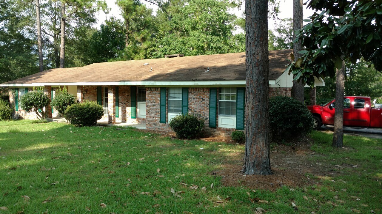 1001 N 34th Ave in Hattiesburg, MS - Building Photo