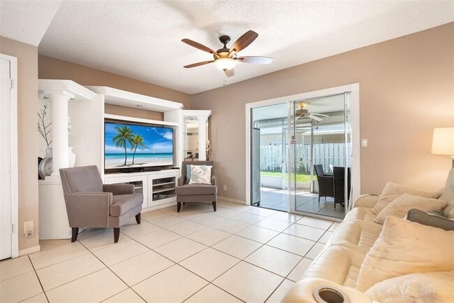 2683 NE 15th St in Pompano Beach, FL - Building Photo - Building Photo