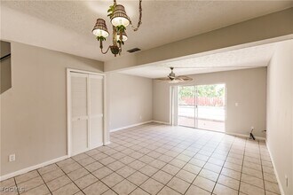 1123 SW 48th Terrace in Cape Coral, FL - Building Photo - Building Photo