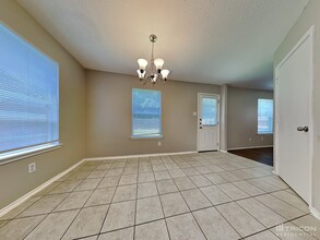 33107 Cottonwood Bend in Magnolia, TX - Building Photo - Building Photo