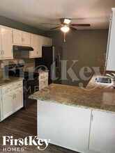 1429 NW 63rd St in Kansas City, MO - Building Photo - Building Photo
