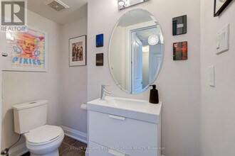 68 Raffeix Ln in Toronto, ON - Building Photo - Building Photo