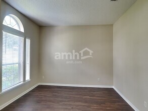 5198 Armsgate Ct in Jacksonville, FL - Building Photo - Building Photo