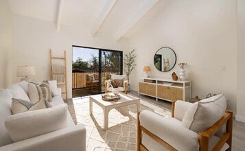 872 Highland Dr in Santa Barbara, CA - Building Photo - Building Photo