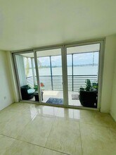 1175 NE Miami Gardens Dr in Miami, FL - Building Photo - Building Photo
