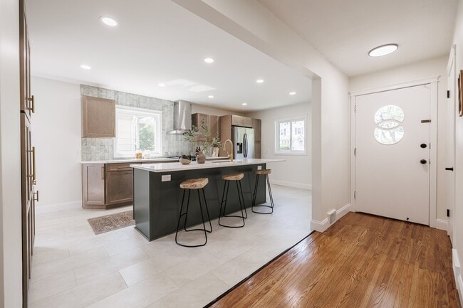 property at 165 Culver Pkwy