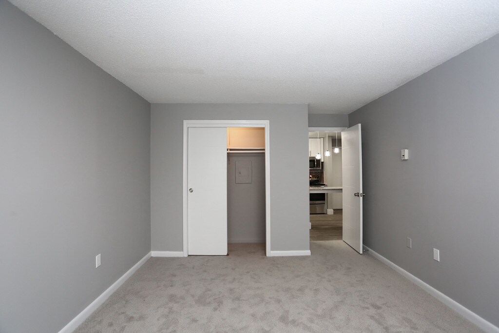 COVE West Hartford West Hartford, CT Apartments