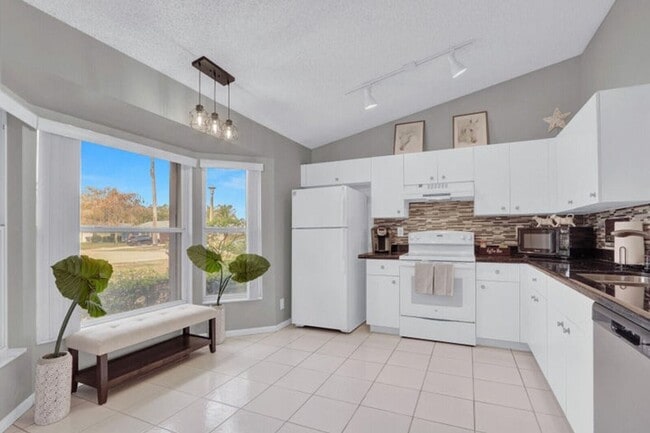 property at 1544 Old Cypress Trail