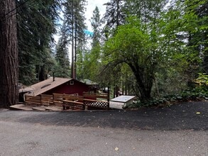 72 California St in Camp Meeker, CA - Building Photo - Building Photo