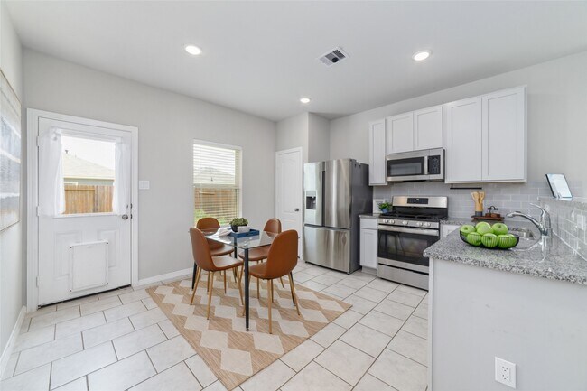 25807 Boxwood Hedge Ln in Tomball, TX - Foto de edificio - Building Photo