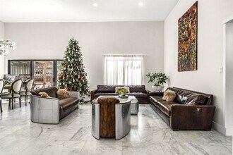 513 Leslie Dr in Hallandale Beach, FL - Building Photo - Building Photo