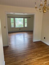 49 Cross St in New Canaan, CT - Building Photo - Building Photo
