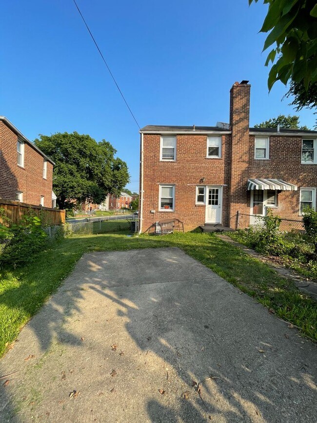 5000 8th St NE in Washington, DC - Building Photo - Building Photo