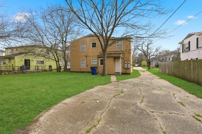 property at 1112 1st Ave N