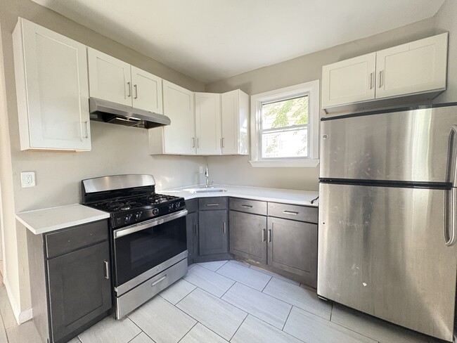 279 Clinton Pl, Unit 1