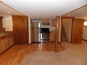 40 Circle Point Rd in Sanbornton, NH - Building Photo - Building Photo