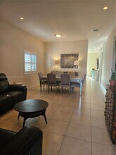 2030 SW 60th Ave in Miami, FL - Building Photo - Building Photo