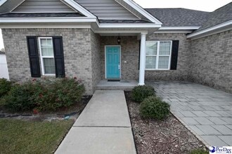 2816 Edgeware Ct in Florence, SC - Foto de edificio - Building Photo