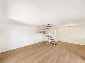 4360 Vision Dr in San Diego, CA - Building Photo - Building Photo