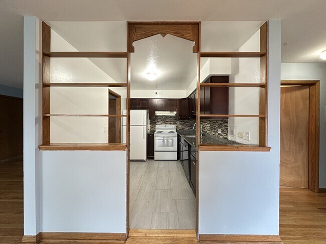 1639 Oakwood Ave in Des Plaines, IL - Building Photo - Building Photo