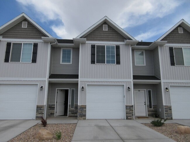 property at 485 1425 N St