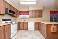 7507 Millbrae Ln photo'