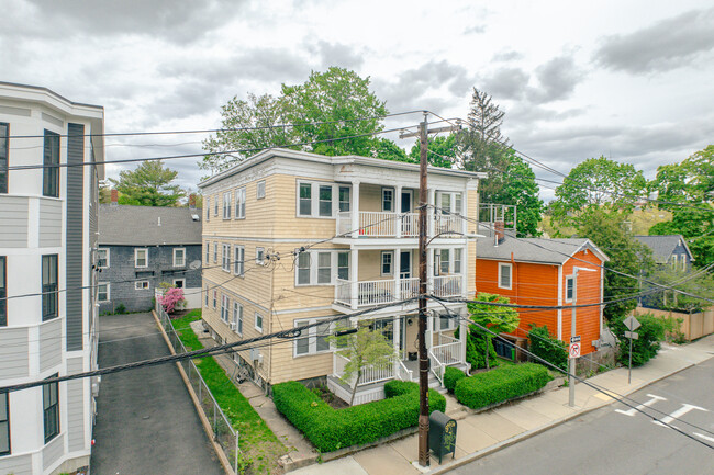 66 Boynton St in Jamaica Plain, MA - Building Photo - Building Photo