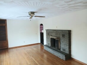 5 Meadow Brook Ln in Greene, NY - Foto de edificio - Building Photo