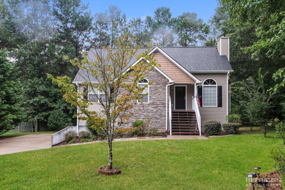 54 Kim Ct in Rockmart, GA - Building Photo