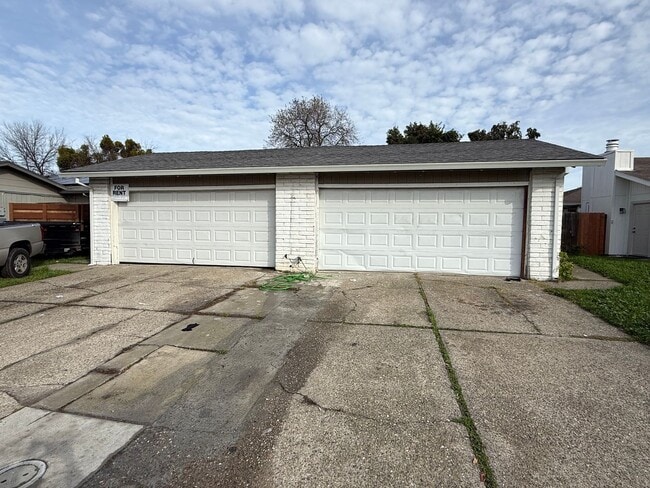 7218 Kelley Dr in Stockton, CA - Building Photo - Building Photo