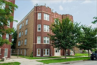 4334 W 18th St in Chicago, IL - Building Photo - Building Photo