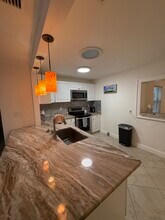 2315 Carroll Pl in Tampa, FL - Building Photo - Building Photo