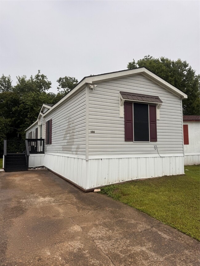 property at 1938 Garden Rd